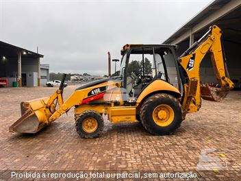 Retro Escavadeira Caterpillar 416E