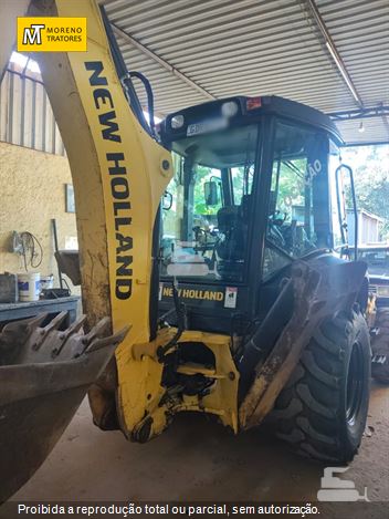 Retro Escavadeira New Holland B110B