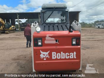 Mini-Carregadeira Bobcat S130