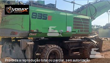 Escavadeira Sennebogen 835