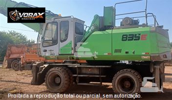 Escavadeira Sennebogen 835