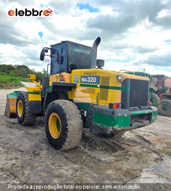 Pá Carregadeira Komatsu WA320