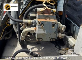 Rolo Compactador Bomag BW 212 D-40