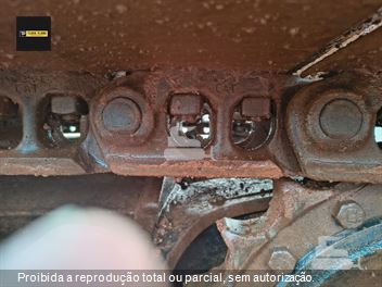 Escavadeira Caterpillar 318D2L