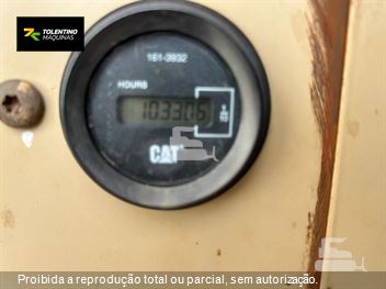 Motoniveladora Caterpillar 140K
