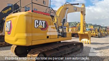 Escavadeira Caterpillar 320