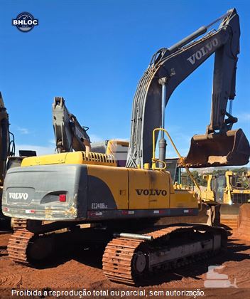 Escavadeira Volvo EC240BLC