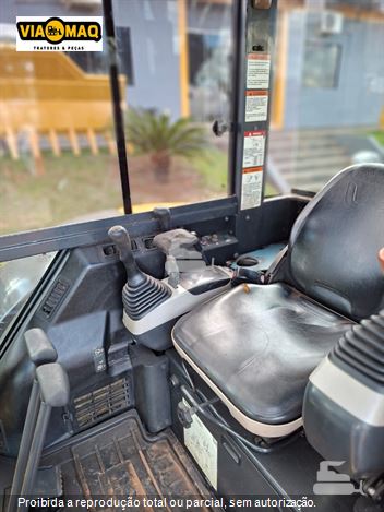 Mini-Escavadeira Komatsu PC55MR