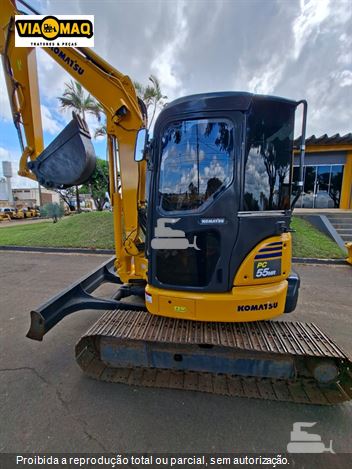 Mini-Escavadeira Komatsu PC55MR