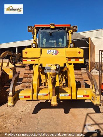 Trator de Esteira Caterpillar D6T