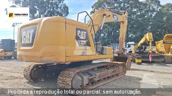 Escavadeira Caterpillar 320