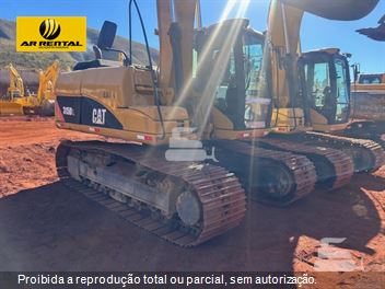 Escavadeira Caterpillar 315DL