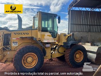 Pá Carregadeira Volvo L90F