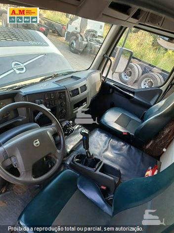 Caminhão Volvo VM 270 6x4 2p (Diesel) (E5)