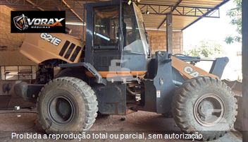 Pá Carregadeira Case 621E