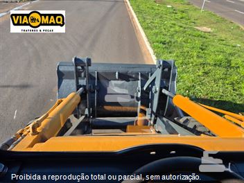 Pá Carregadeira Case W20E
