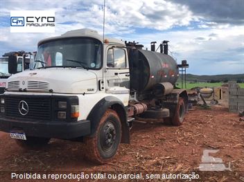 Caminhão Mercedes-Benz 1113 2-Eixos 2p (diesel)