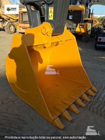 Escavadeira John Deere 210GLC