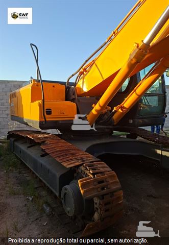 Escavadeira Hyundai R320LC-7