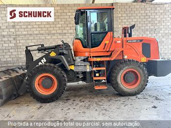 Pá Carregadeira Doosan SD300-3