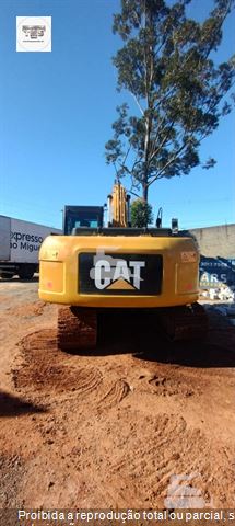 Escavadeira Caterpillar 320D